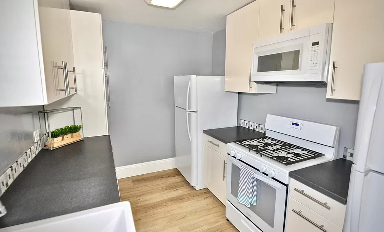 5115 Ewing Street - Photo 6 of 28