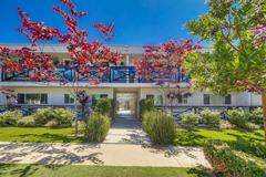 Apartment Building near SoFi with Pool, Covered Parking and Gym - Photo 1 of 1