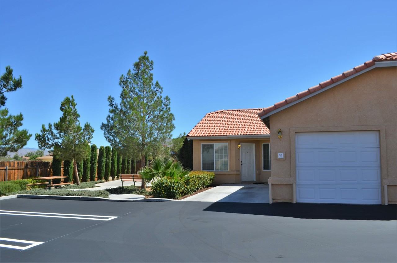 Desert Breeze - Photo 3 of 25