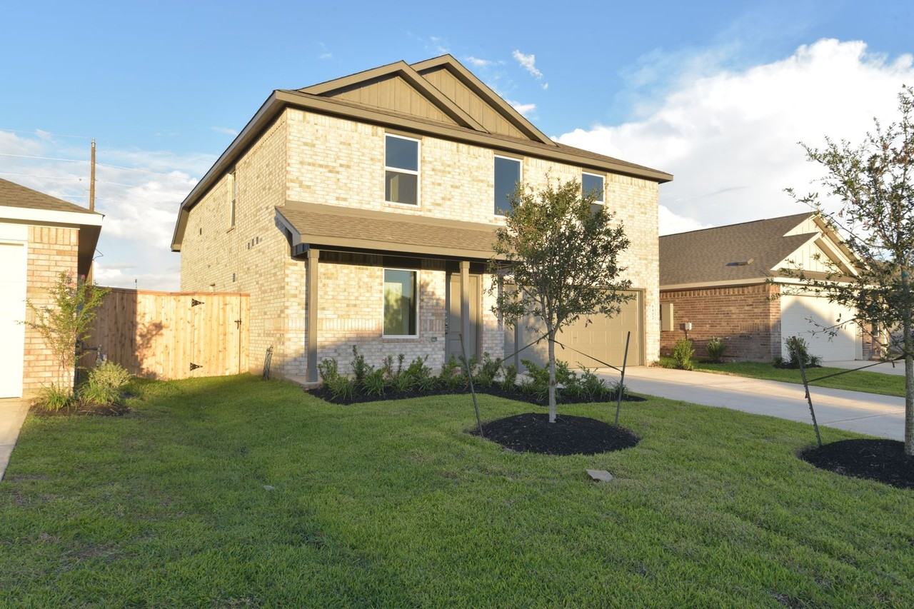 6402 6402 Linden Leaf Dr - Photo 3 of 42