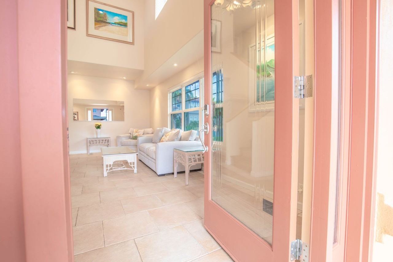 2 Tulip Pl - Photo 4 of 37