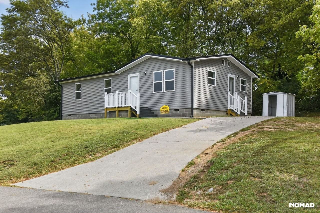 717 Howard St - Photo 5 of 32