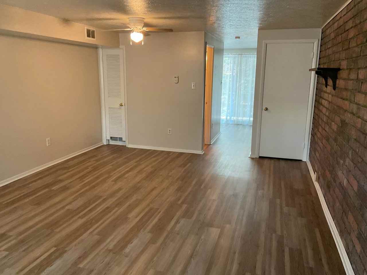 446 Crosby Drive - Photo 6 of 30