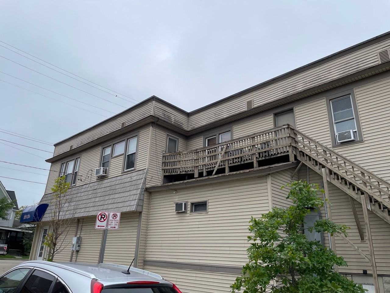 725 Michigan St Ne #2