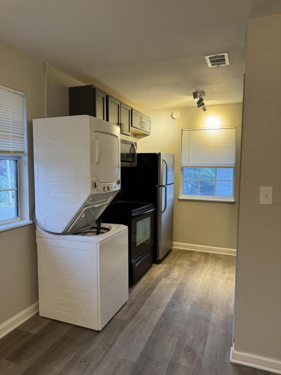 2115 Pasco St Apt B - Photo 6 of 19