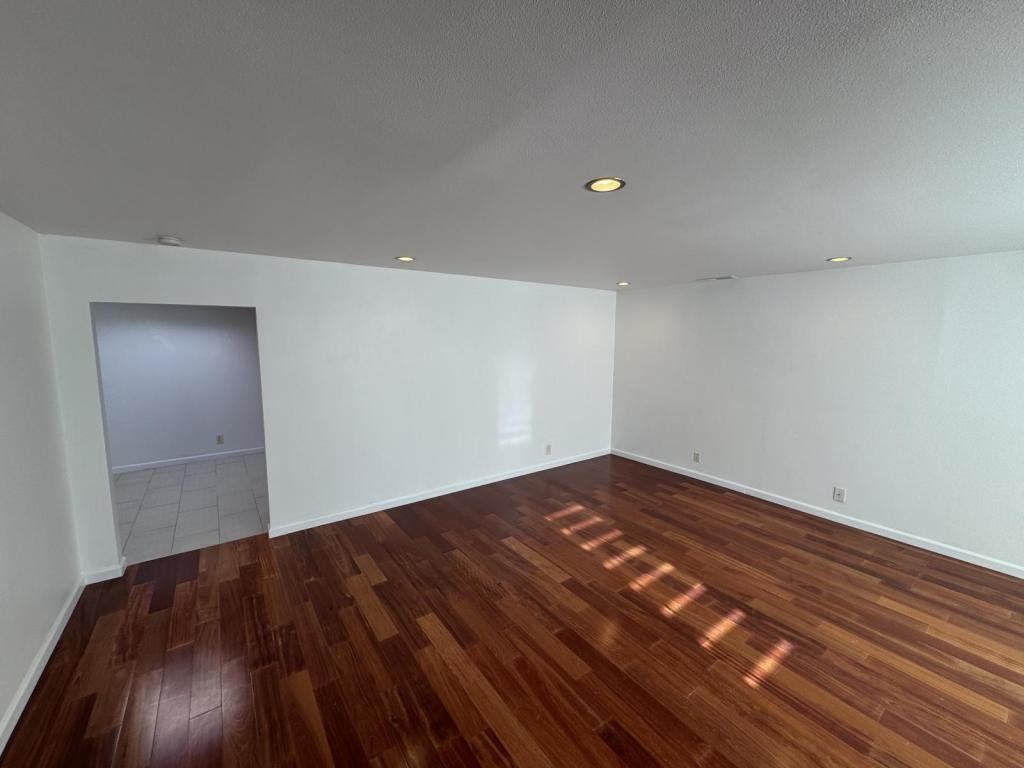 47436 Fernald St - Photo 2 of 15