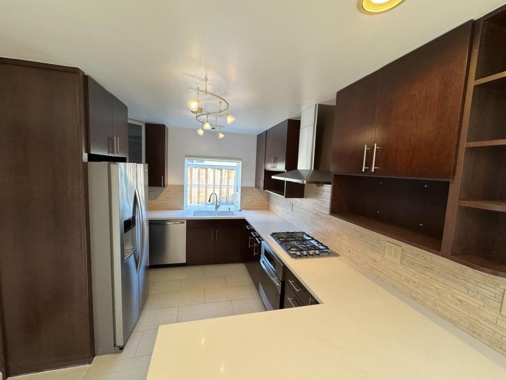 47436 Fernald St - Photo 3 of 15