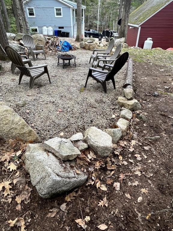 24 Abenaki Rd - Photo 3 of 33