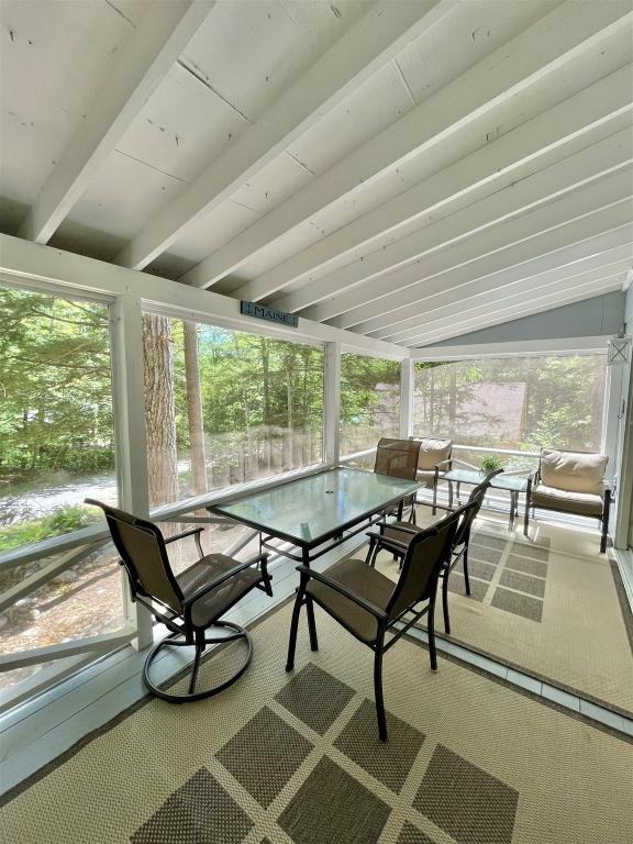 24 Abenaki Rd - Photo 7 of 33