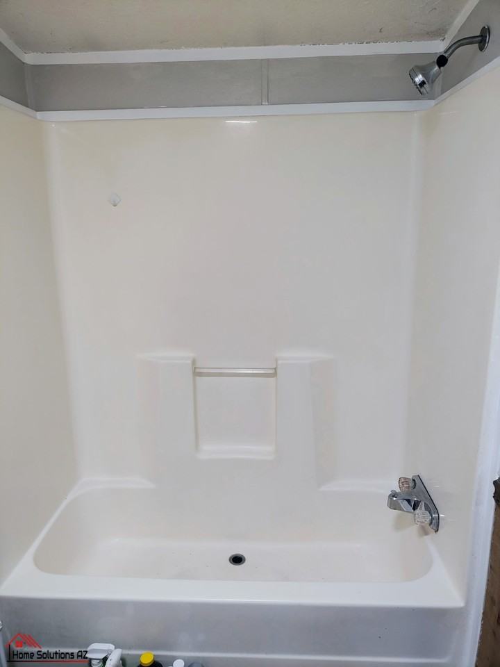 2905 S 400 E - Photo 3 of 23