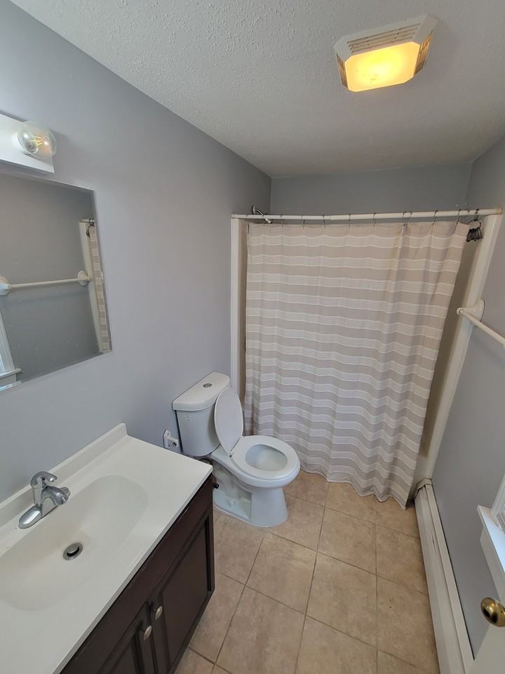 173 Beach Street New Britain #2 - Photo 3 of 10