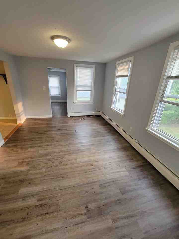 173 Beach Street New Britain #2 - Photo 7 of 10