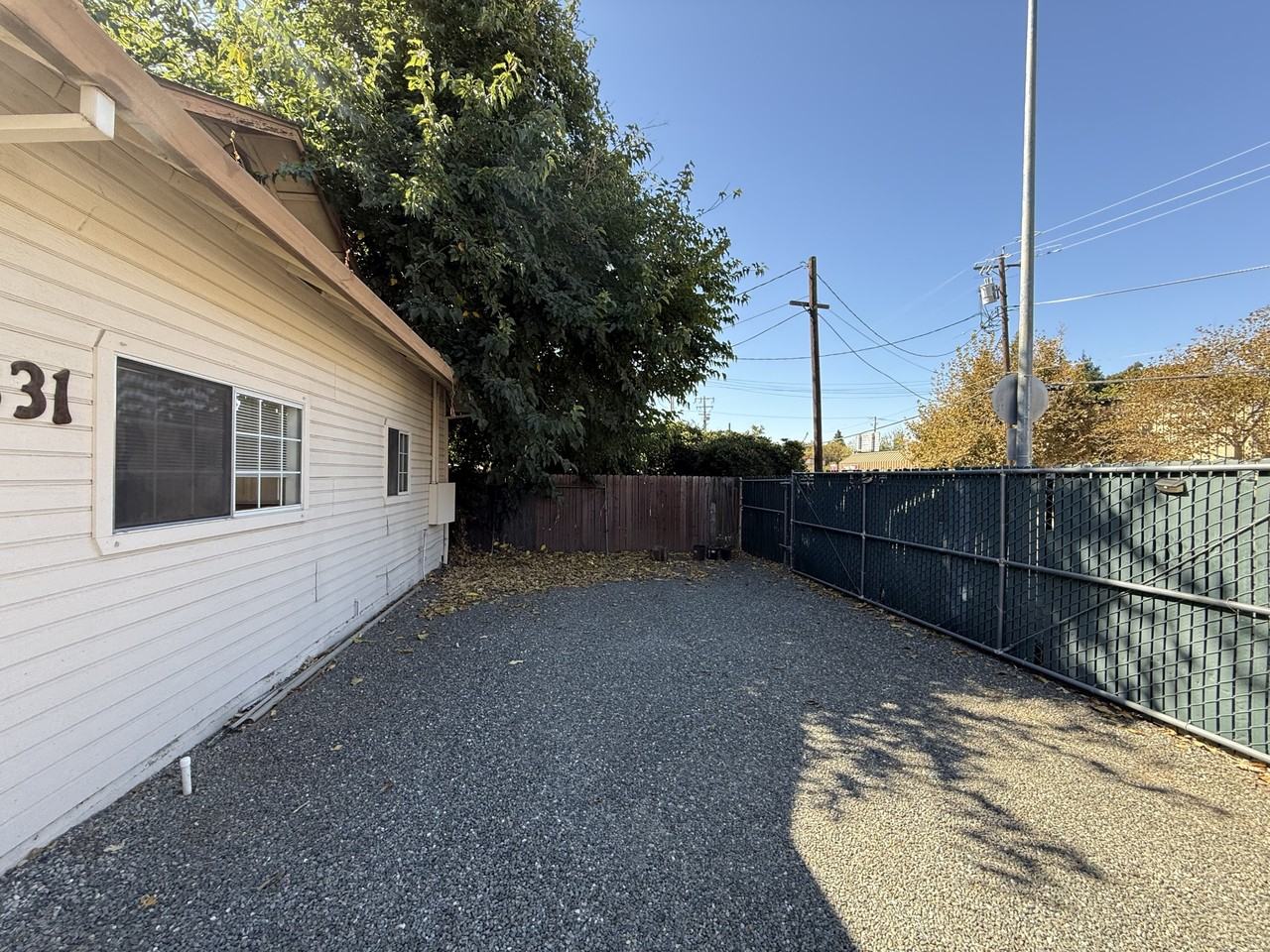 1331 W 8th Ave #B - Photo 7 of 10