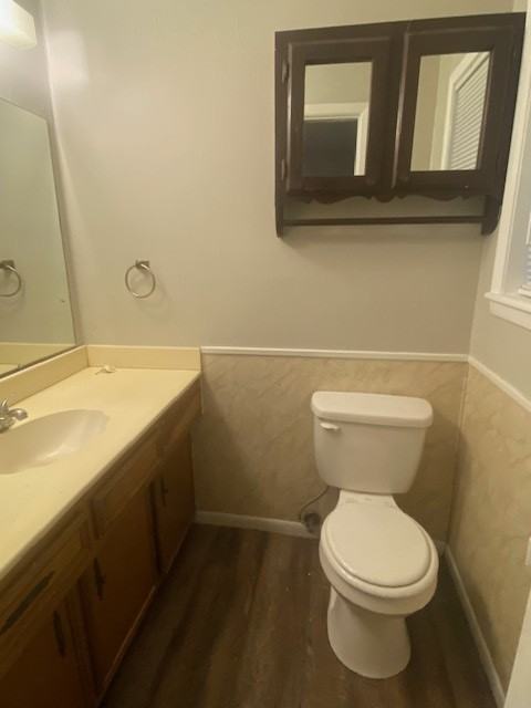 422 Johnson St - Photo 2 of 15