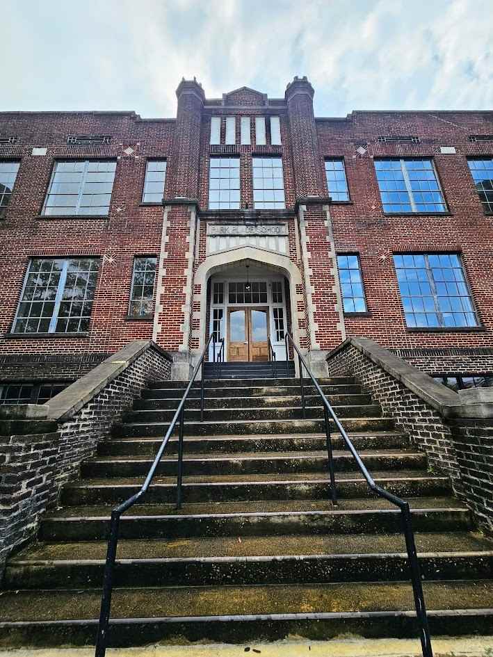 1000 E Martin Luther King Blvd #305 - Photo 3 of 50