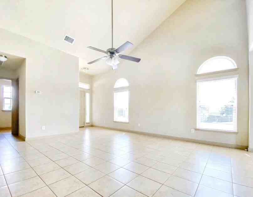 Spectrum Dr - Photo 3 of 11