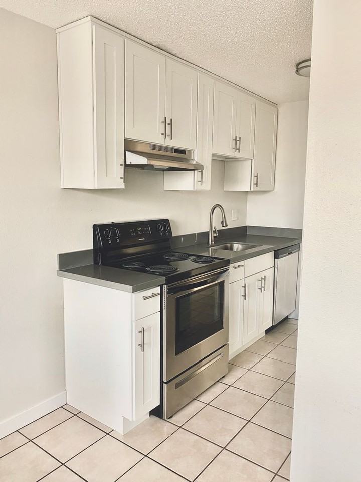 Tukwila Station Apartments - Photo 6 of 37