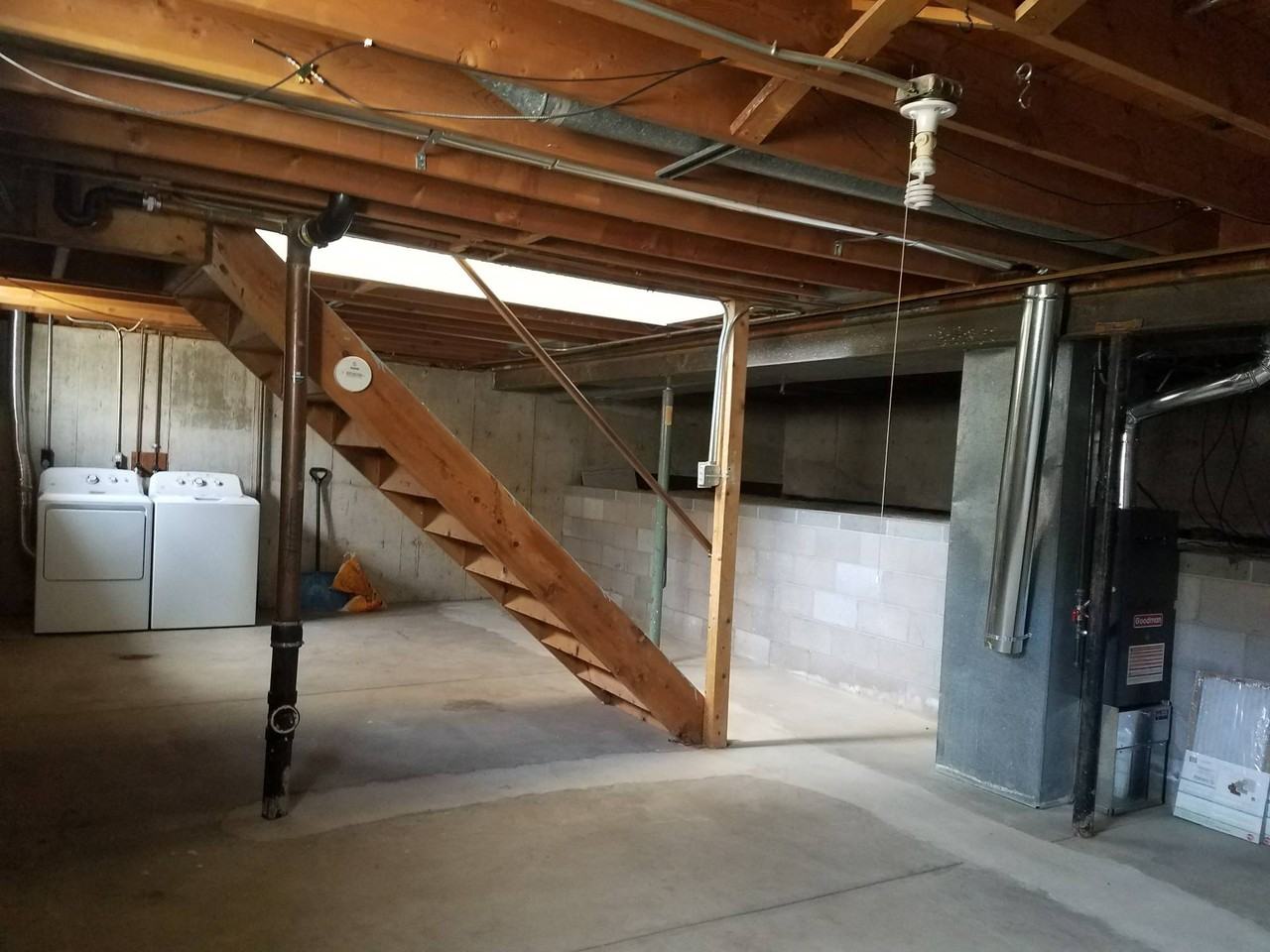 4476 E Bails Pl - Photo 3 of 14
