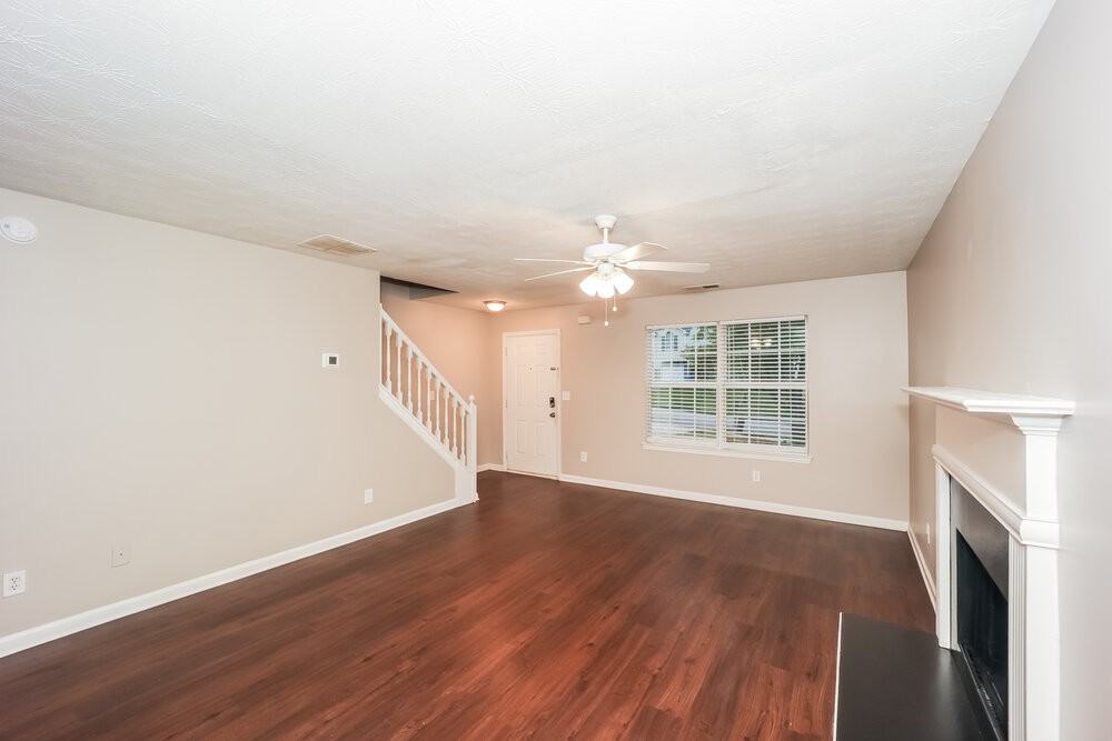 3234 Diamond Blf - Photo 5 of 17