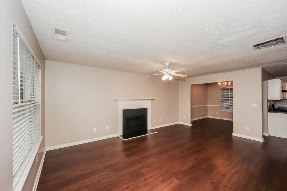 3234 Diamond Blf - Photo 6 of 17