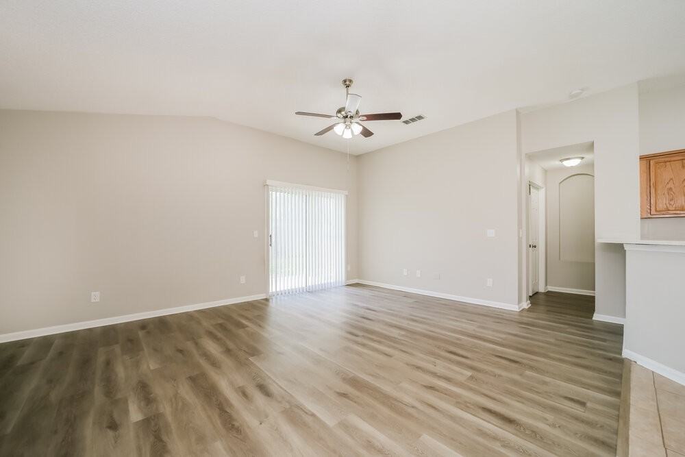 12269 Gehrig Dr - Photo 3 of 16