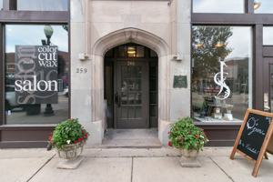 featured image of 259 W 9 Mile Rd #104