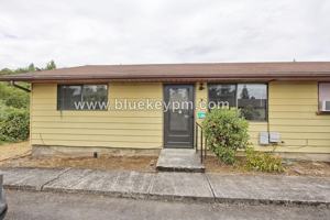 featured image of 218 Se Clark Ave