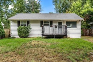 135 Dundee Cir - Photo 1 of 1