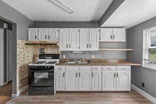 135 Dundee Cir - Photo 1 of 1