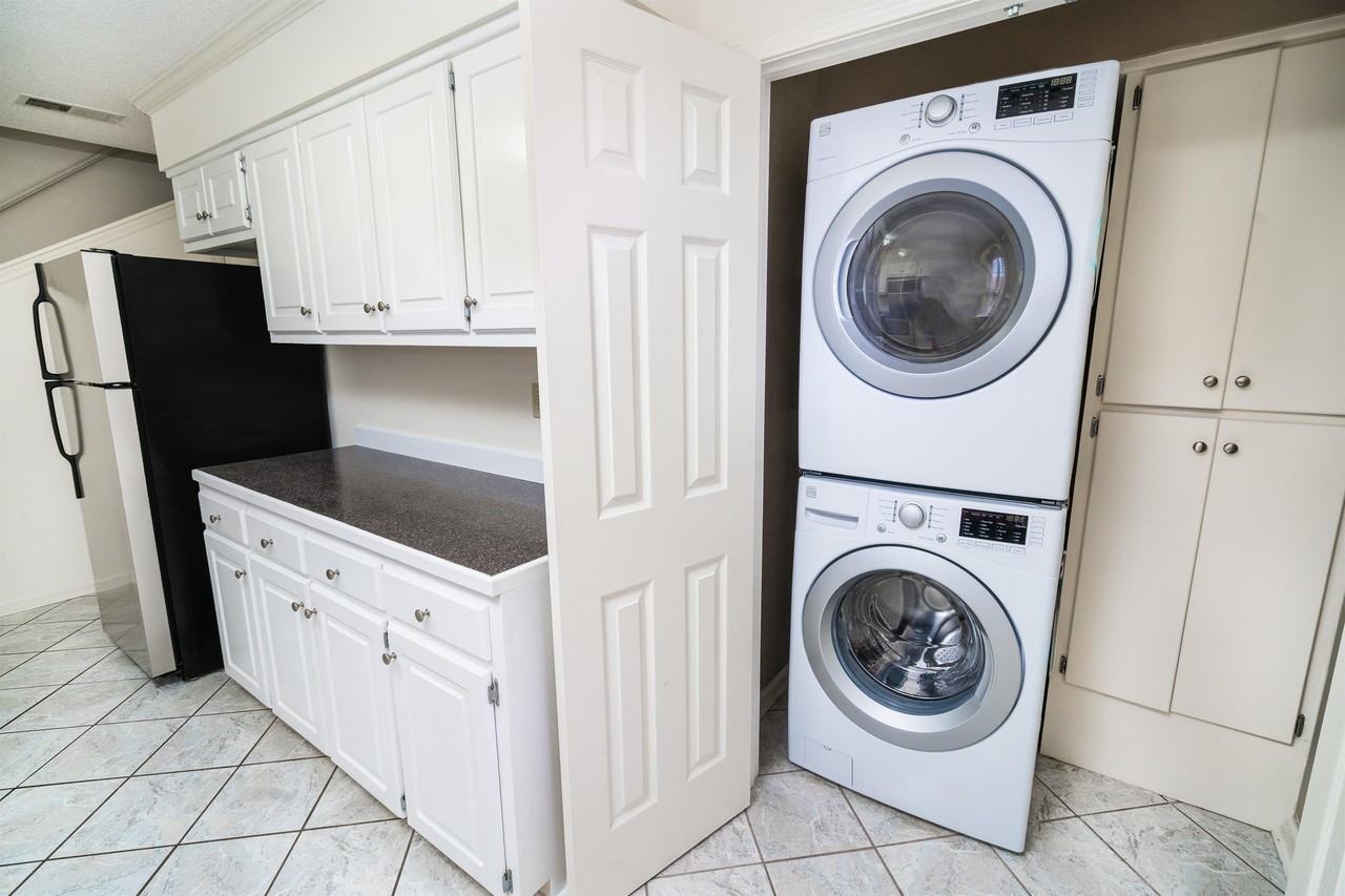 1810 Stafford Cv #1810 - Photo 6 of 21