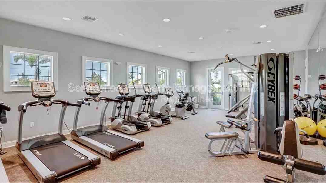 7226 Ronnie Gardens Ct - Photo 5 of 42