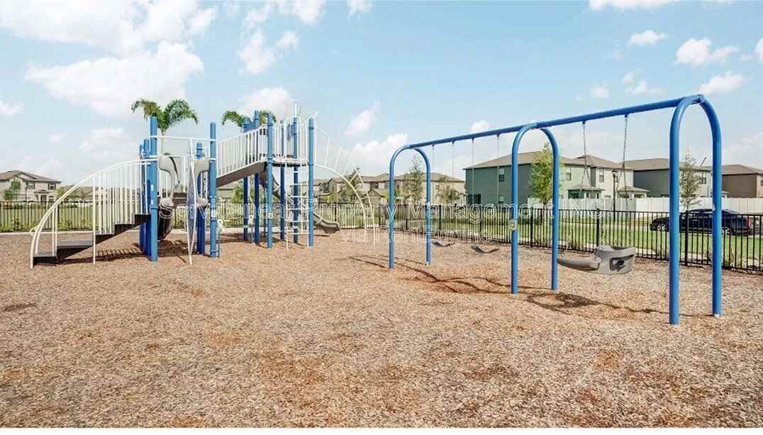 7226 Ronnie Gardens Ct - Photo 6 of 42