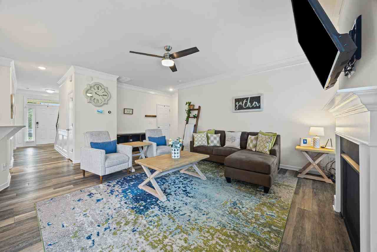 2425 Chinkapin Ct - Photo 6 of 30