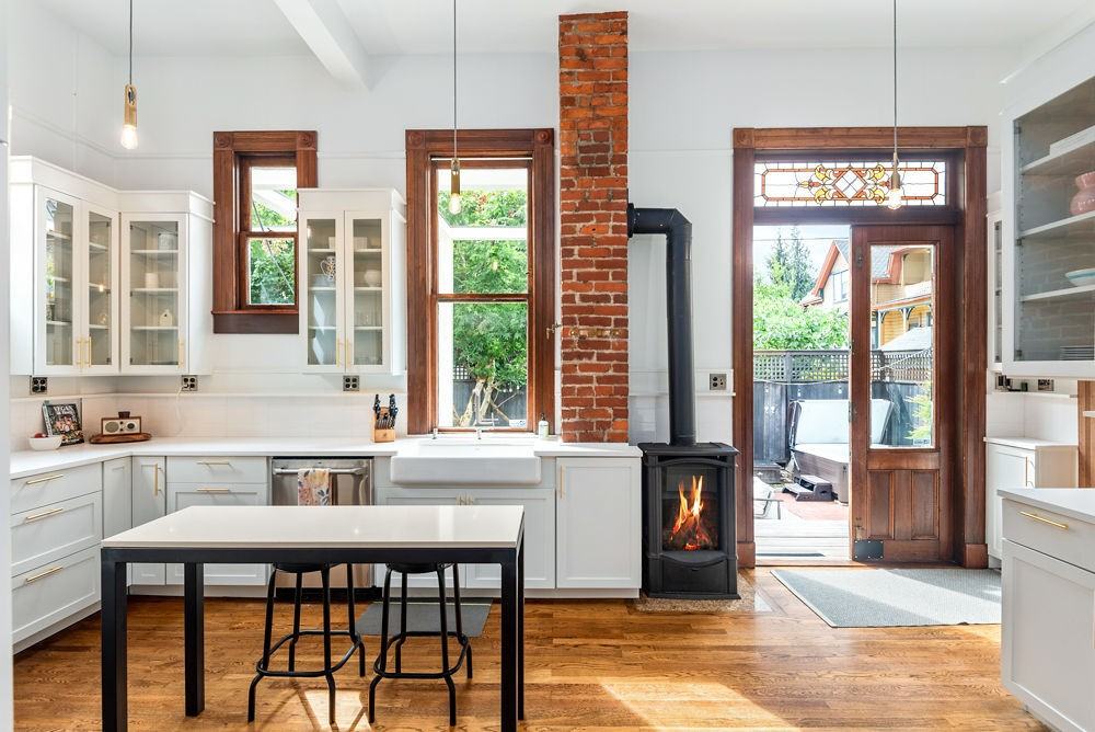 2234 Nw Johnson St #A - Photo 6 of 36