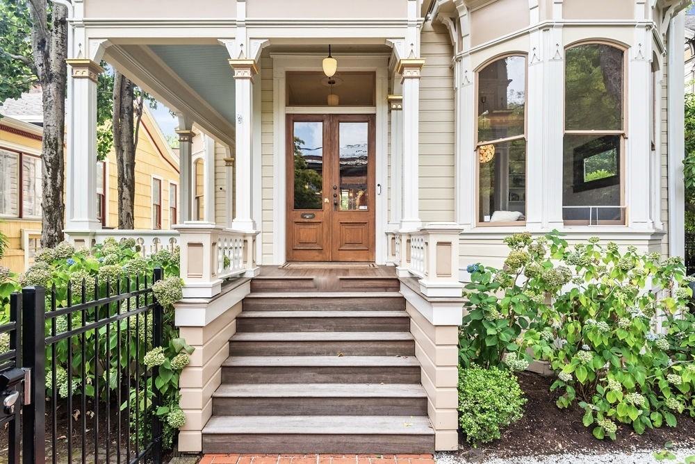 2234 Nw Johnson St #A - Photo 3 of 36