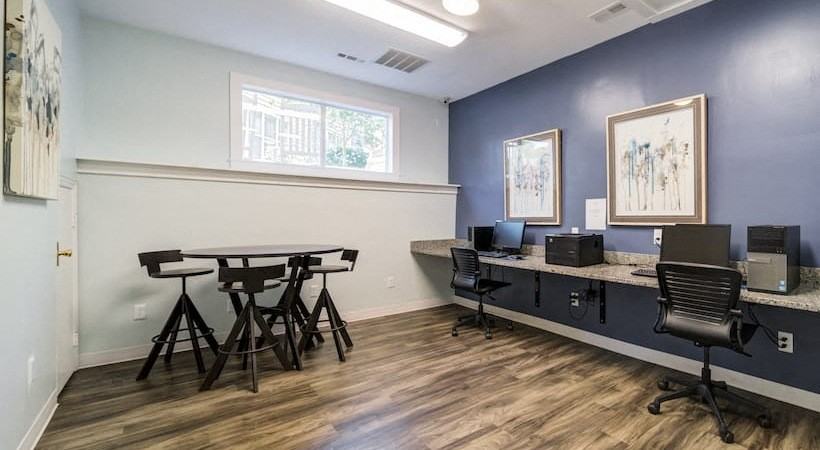 One Norman Square - Photo 4 of 26