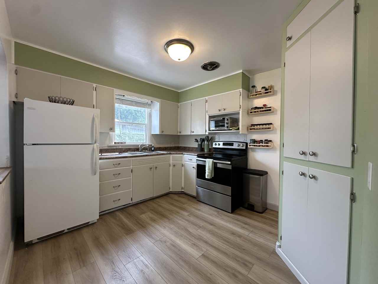 705 Morrison Ave #NA - Photo 2 of 8