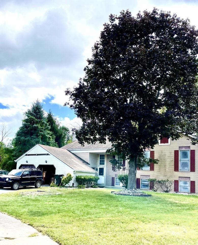 2923 Trudy Ln #1 - Photo 3 of 43