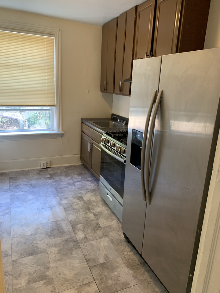 1613 Forster St #NA - Photo 2 of 4