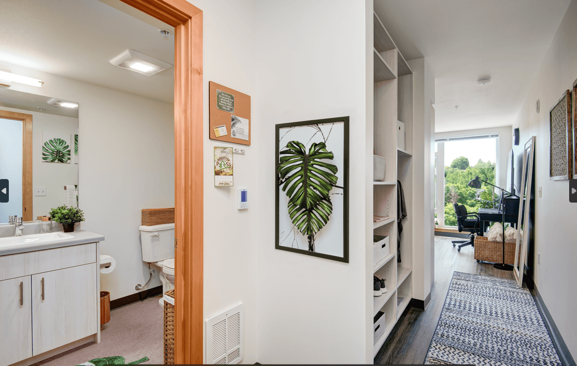 Mt Baker The Maddux Apartments - Photo 6 of 30