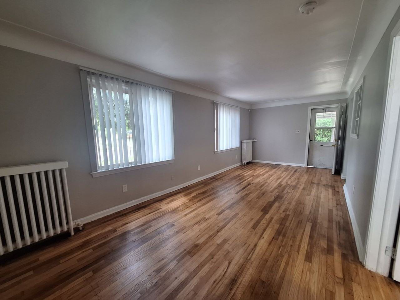 20948 Ridgemont Road - Photo 2 of 25