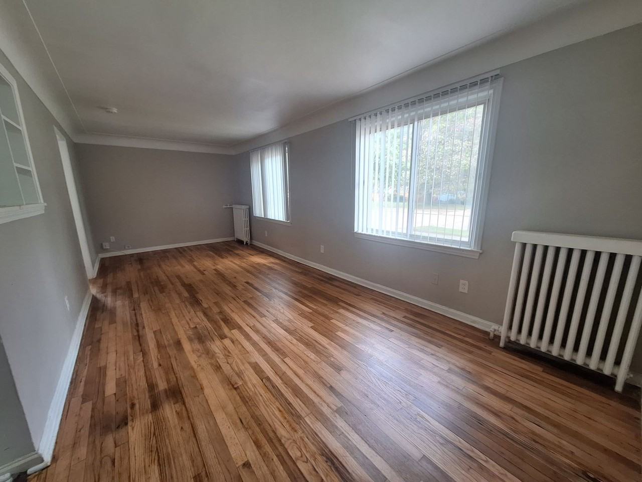 20948 Ridgemont Road - Photo 3 of 25