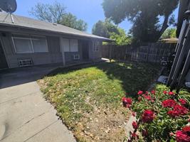 featured image of 25195 Grant St #4