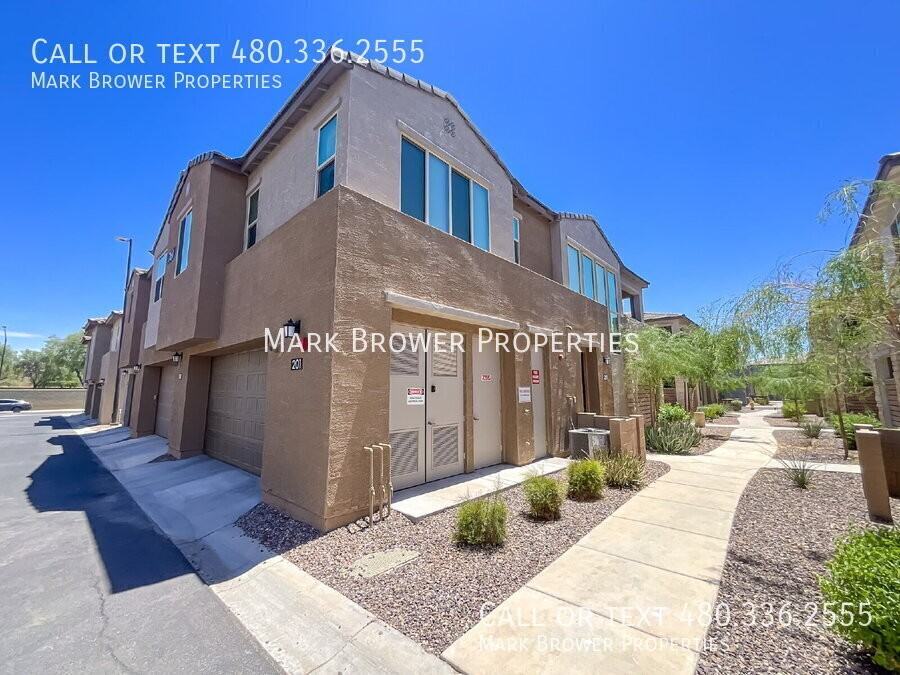 761 E Furness Dr - Photo 2 of 18