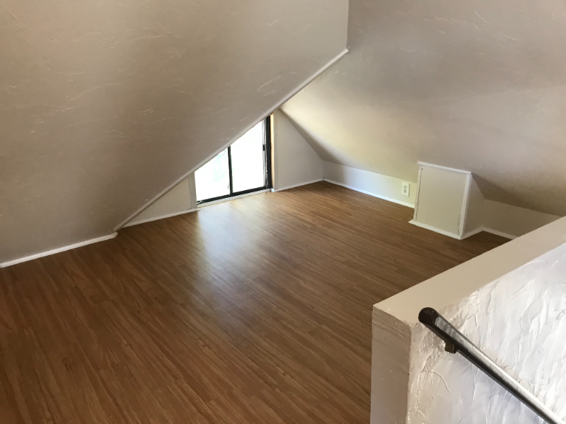 1011 Rood Ave #C - Photo 4 of 6