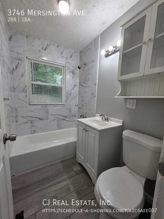 3746 Mersington Avenue - Photo 7 of 11