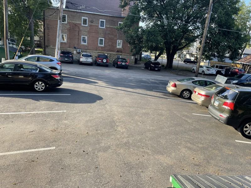 418 S 4th St #6 - Photo 2 of 13