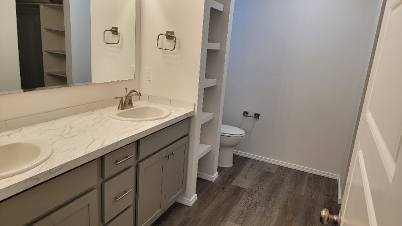 11649 W Skyhaven St - Photo 3 of 7