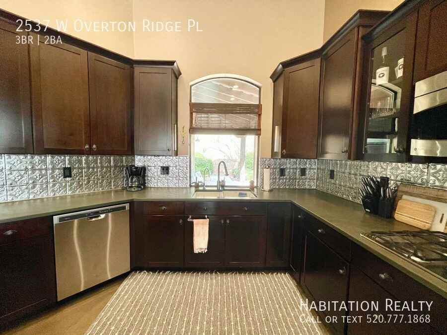 2537 W Overton Ridge Pl - Photo 2 of 24