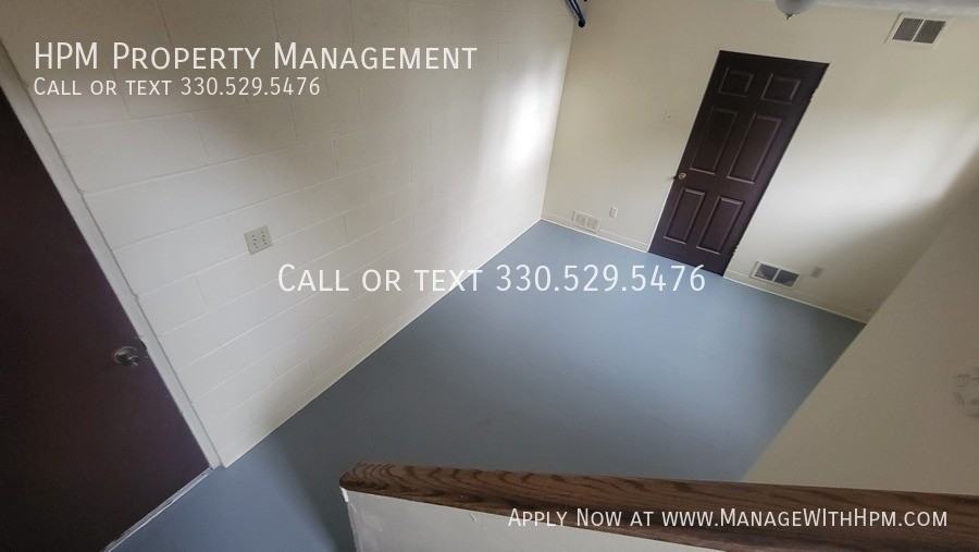 1690 Karg Dr - Photo 4 of 15